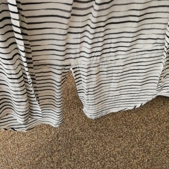 Velvet &Heart Long Sleeve Shirt - Picture 5 of 7